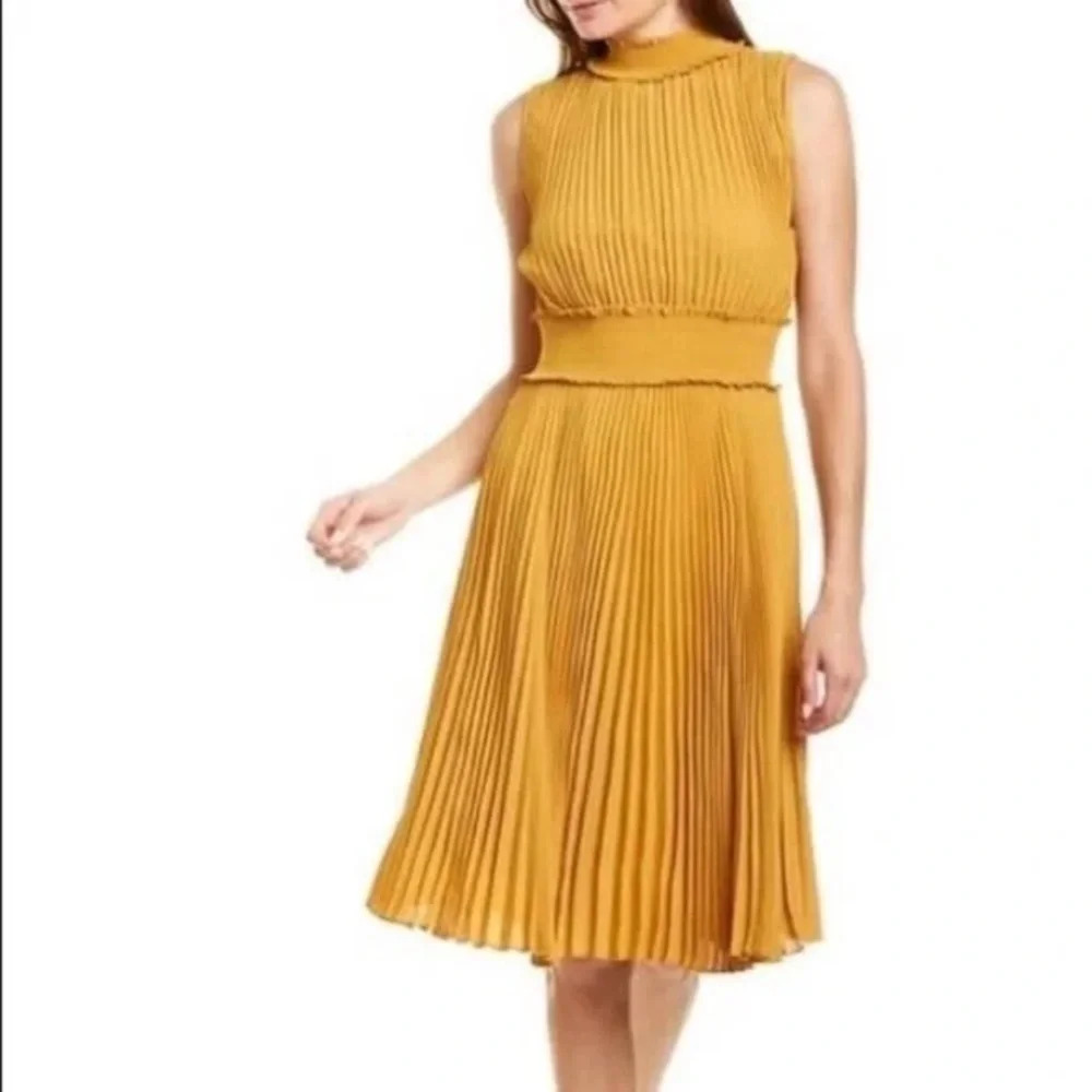 NANETTE LEPORE Pleated High Neck Grooving Gold Party Cocktail Midi Dress Size 6